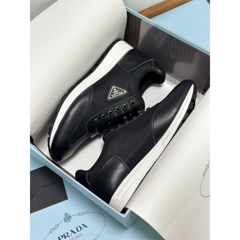 Pra*a casual shoes